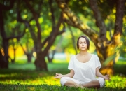 开云体育下载-神谕终局，当G2以绝对理性碾碎宿命，Hans Sama的极限反杀为何成为LEC年度最悲壮诗篇？