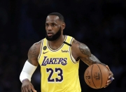 开云体育在线-詹姆斯成为全明星赛先发球员