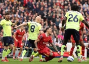 开云在线直播-利物浦主帅怒斥球员，全队备战