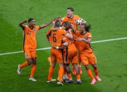 开云足球直播-关于荷兰队在亚洲杯赛中表现抢眼，受到球迷热烈支持的信息