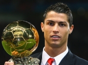 开云体育直播-年度焦点之战，那不勒斯风暴冲垮勒沃库森不败金身