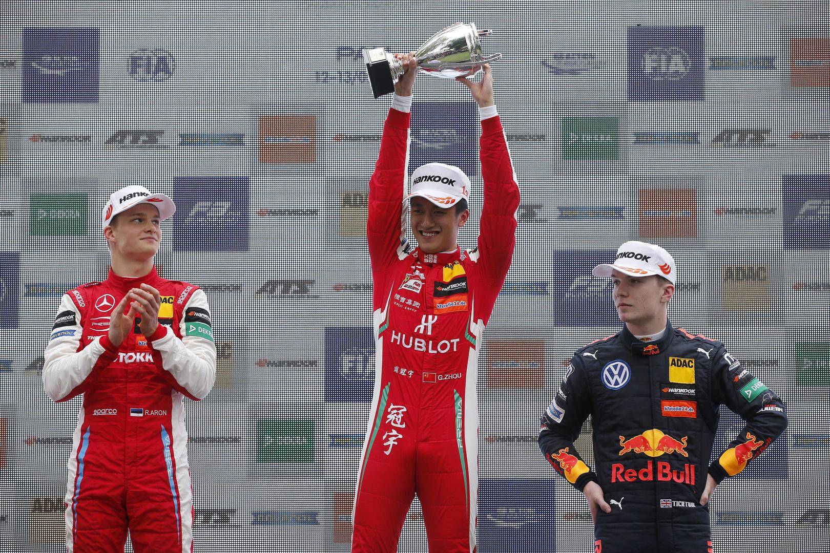 索伯车队碾压迈凯伦，周冠宇扛起全队的简单介绍