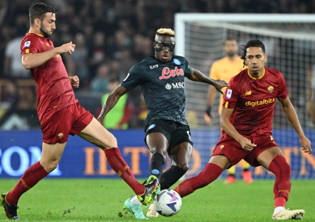 包含罗马主场失利,晋级前景蒙上阴影的词条 包含罗马主场失利,晋级前景蒙上阴影的词条