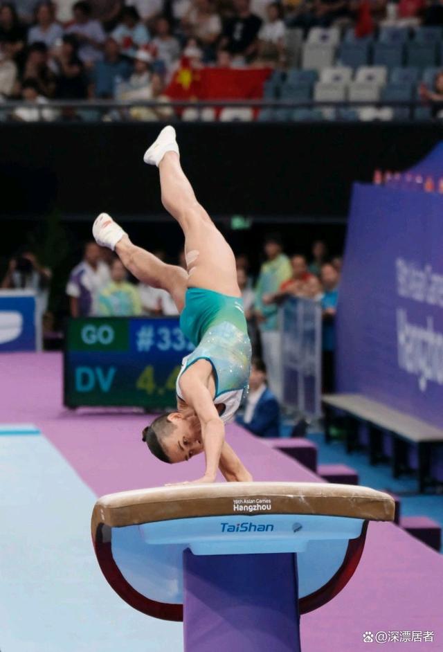 关于泰国选手在体操赛事中刷新纪录，取得佳绩的信息