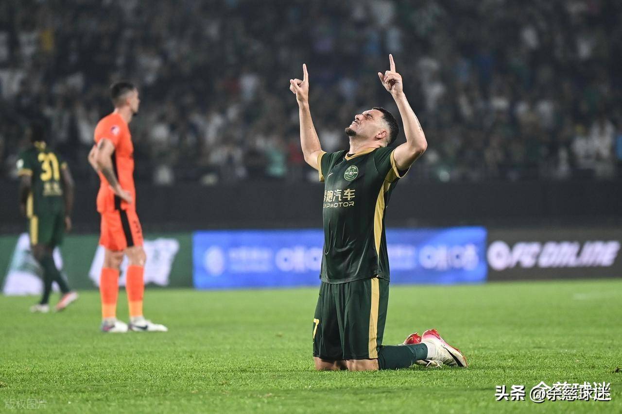 包含惊心动魄：浙江绿城力压上海申花的词条