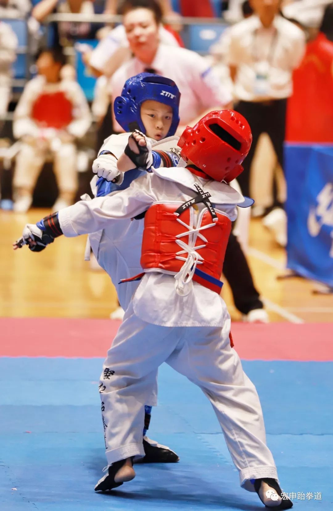 关于跆拳道比赛精彩纷呈:柔中带刚收掌握胜算的信息 关于跆拳道比赛精彩纷呈:柔中带刚收掌握胜算的信息