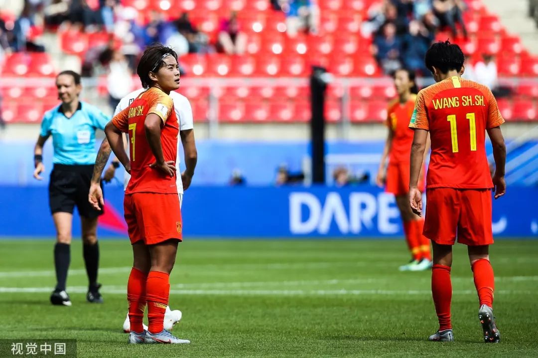 包含白俄罗斯女足备战海外友谊赛的词条