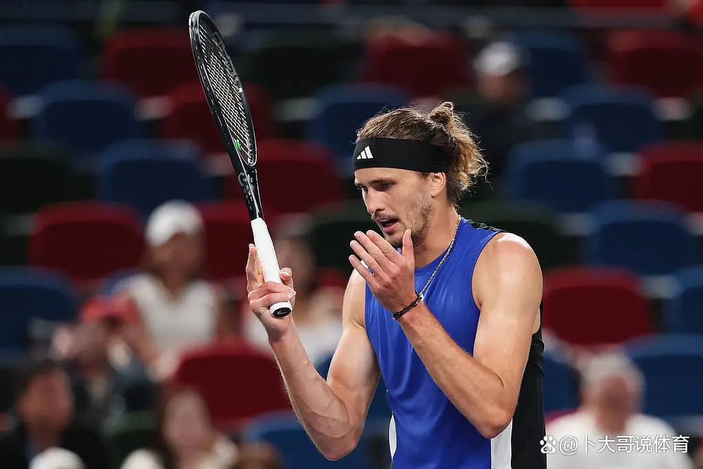 ATP总决赛完胜蒙特卡洛大师赛，兹维列夫关键制胜的简单介绍