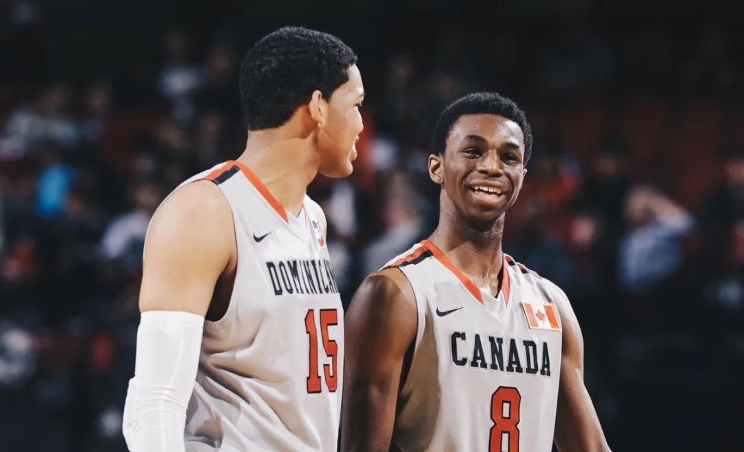 关于篮网B队爆冷加拿大男篮，瓦兰丘纳斯制霸全场的信息