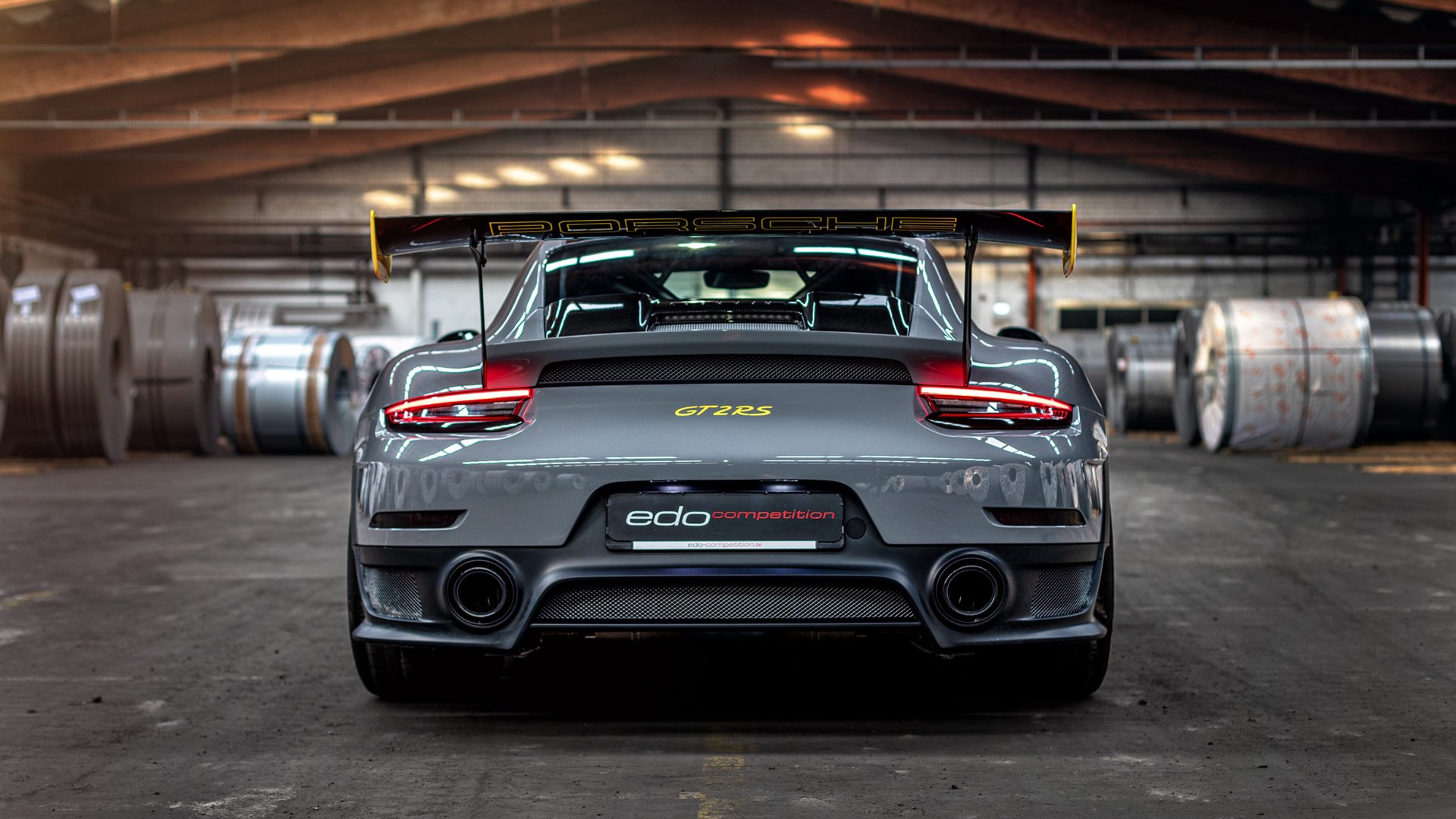 本泽马末节神迹,哥伦比亚与喀麦隆之战中的唯一主宰