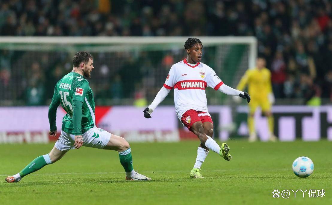 包含云达不莱梅击败沃尔夫斯堡，士气大振的词条