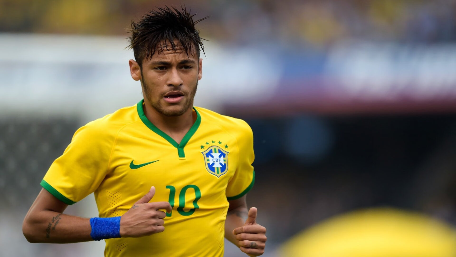 赛道与球场,当F1引擎轰鸣遇见德罗赞的全面爆发