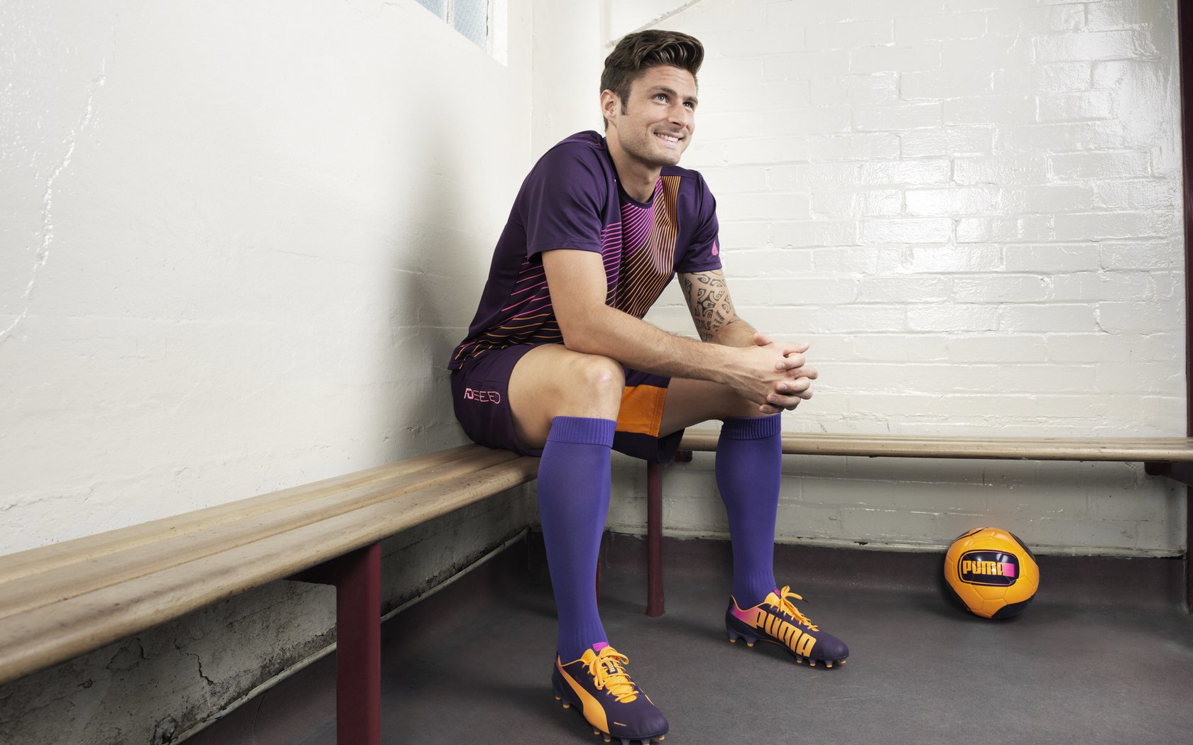 欧联之王再显神威！塞维利亚横扫罗马，第七座奖杯背后的战术与意志